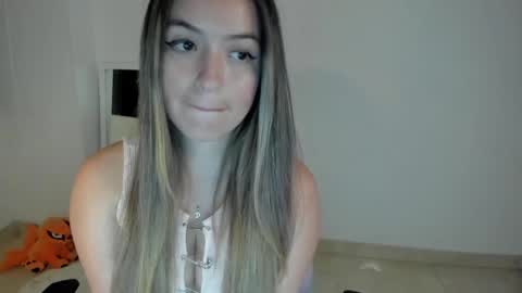 Danni online show from March 11, 2:10 am