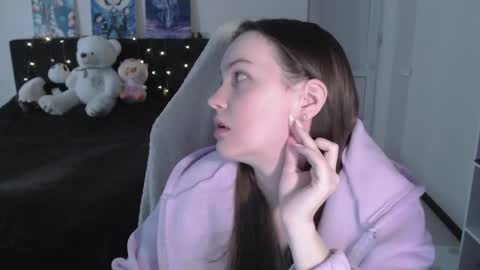 little__flowers online show from April 21, 8:10 am