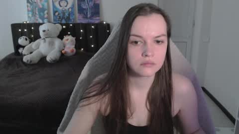 little__flowers online show from April 6, 7:31 am