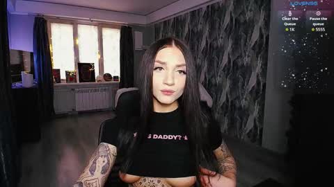 Birdy online show from March 5, 2:46 pm