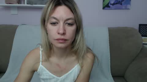 Kate online show from September 30, 11:49 am