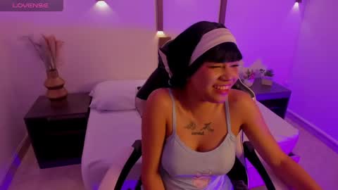 S U M I online show from May 15, 3:11 am