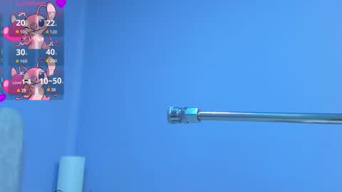 little_valentinaa online show from December 14, 11:27 am