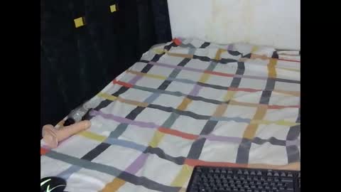 liv_horny online show from April 3, 3:37 am