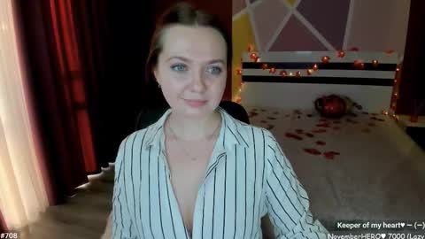 Girl next door online show from November 22, 1:14 pm