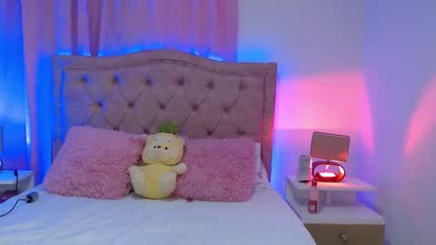 Liz Becker online show from October 19, 3:52 am