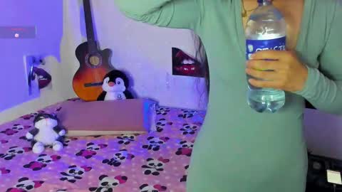 Snapshot of lizeth_sweet_ chatting on October 3, 1:22 am lizeth online show from October 3, 1:22 am