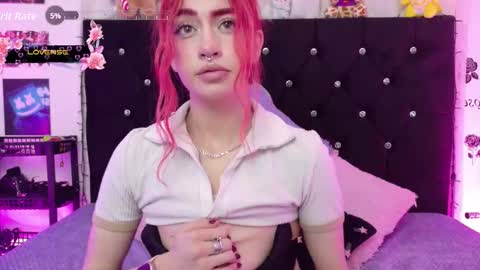 Lizz online show from March 2, 11:43 pm