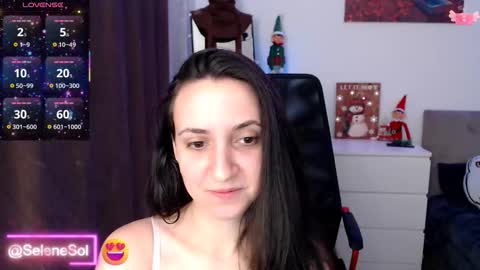 Lizzy Palmer online show from December 18, 2:38 am