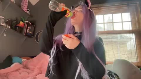 lizzybunny online show from February 12, 2:11 pm