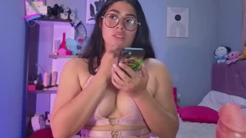 Pamela online show from March 27, 8:20 pm