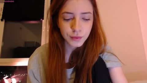 Lola online show from October 31, 11:20 pm