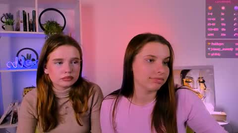 Snapshot of lola_swon chatting on October 4, 10:47 pm Lola online show from October 4, 10:47 pm