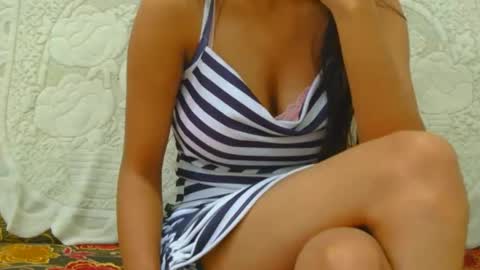 lolaa online show from January 16, 7:07 am