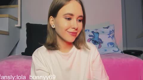 Snapshot of lolabunnyz chatting on October 26, 10:16 pm Lola3 online show from October 26, 10:16 pm