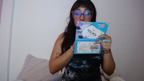 Lolita  online show from February 4, 3:33 am