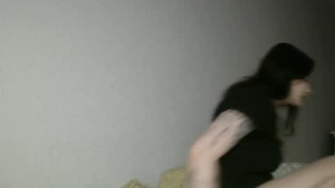 Lilly online show from October 23, 6:14 pm