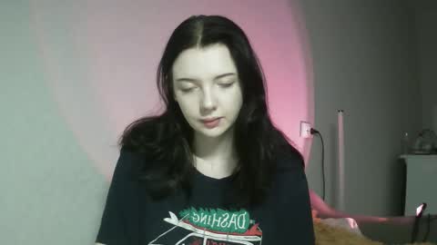 Lilly online show from November 25, 4:42 pm