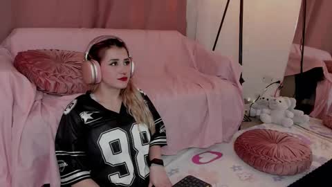 Lolly online show from October 28, 7:25 am