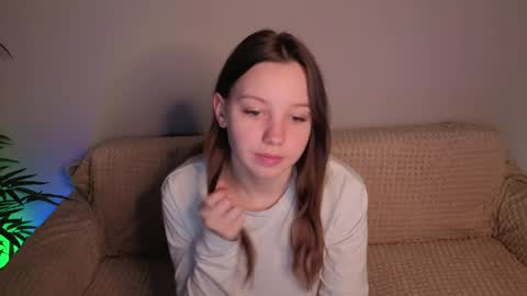 lolytarose online show from May 25, 5:17 am