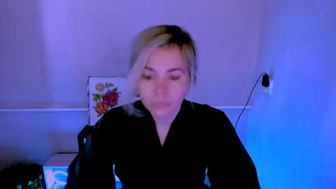 Lora online show from May 25, 2:32 am
