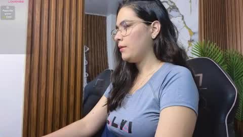 Loren online show from June 5, 2:26 am