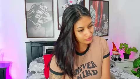 loretahorny online show from March 3, 2:34 pm