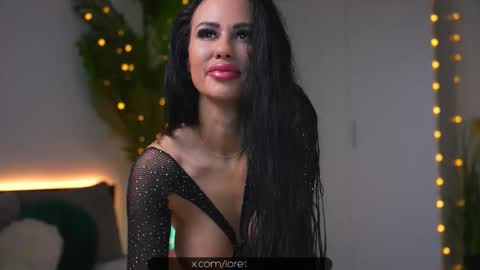 LoretteLorena online show from October 18, 6:27 am