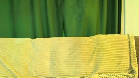 Cute face online show from October 30, 3:09 am