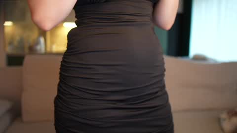 love you to123 online show from October 24, 5:36 am