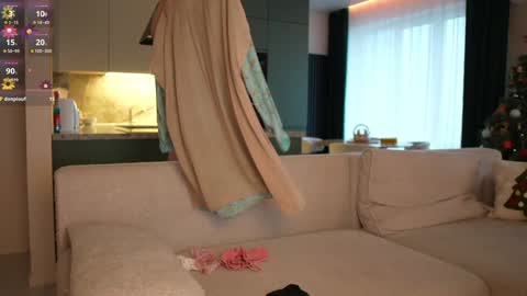 love you to123 online show from December 17, 6:50 am