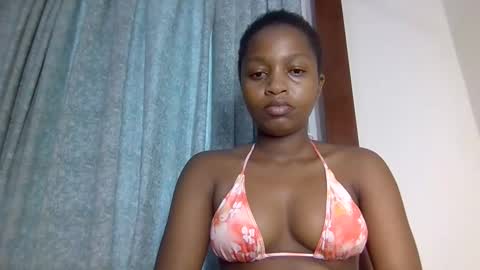 lovelbrownie online show from November 26, 8:59 am