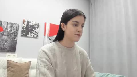 lovely__audrey online show from December 2, 8:16 am