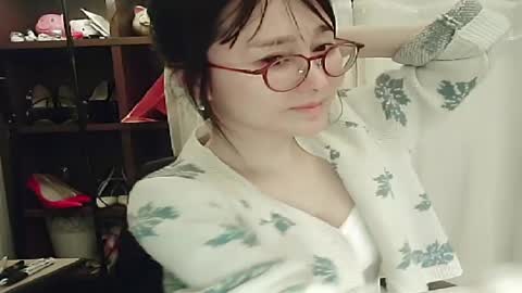 DANA KIM online show from October 19, 3:47 pm