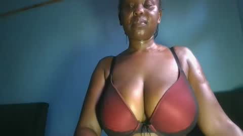 lovely_ebonysweet online show from March 4, 8:21 am