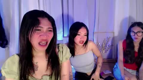 lovely_lianne online show from March 19, 12:42 pm