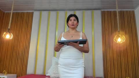 Snapshot of lovely_mifl chatting on October 9, 7:51 pm Marla Rico online show from October 9, 7:51 pm