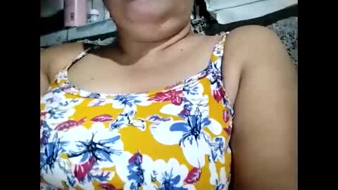 lovely_orchid online show from November 25, 9:22 am