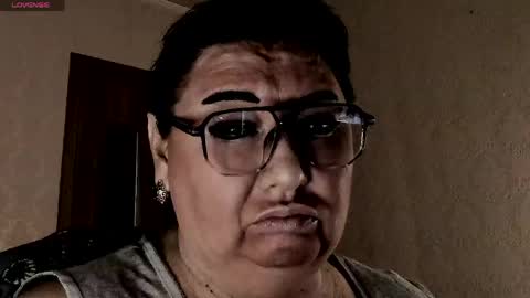 Anelana online show from March 31, 3:06 am