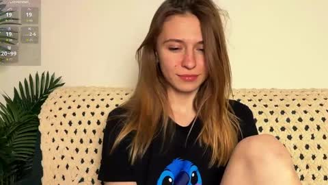 Kate only online show from April 24, 3:26 pm