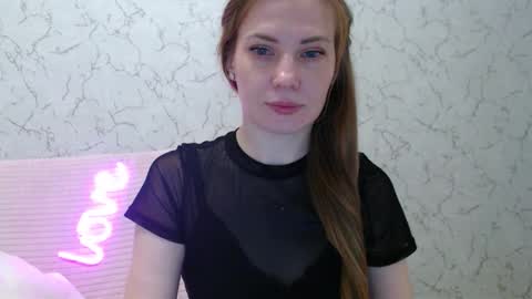 Mary Love online show from October 1, 3:17 pm