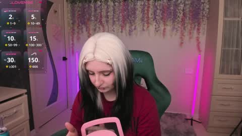 Emmy online show from April 21, 2:57 pm