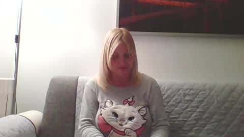 Marlyn online show from April 27, 11:13 pm