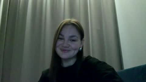 loviesimone online show from March 9, 9:18 pm