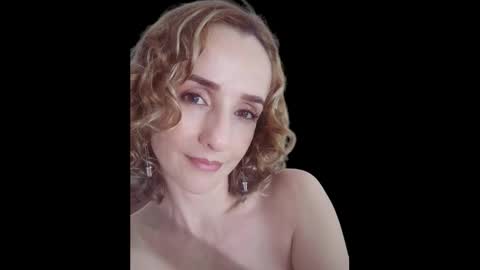 Snapshot of loving__lily chatting on March 10, 4:03 pm loving  online show from March 10, 4:03 pm