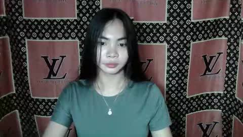 loving_rhean online show from November 16, 10:15 am