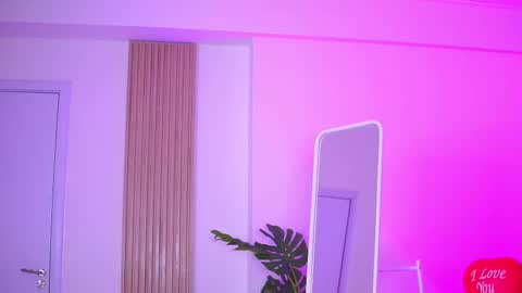 Nora online show from March 3, 4:21 am