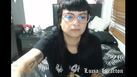 Snapshot of lucia_d_carton chatting on January 28, 3:36 am Lulu DCarton online show from January 28, 3:36 am