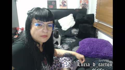 Snapshot of lucia_d_carton chatting on December 31, 2:51 am Lulu DCarton online show from December 31, 2:51 am