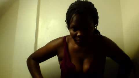 luciaresa online show from June 21, 4:16 am
